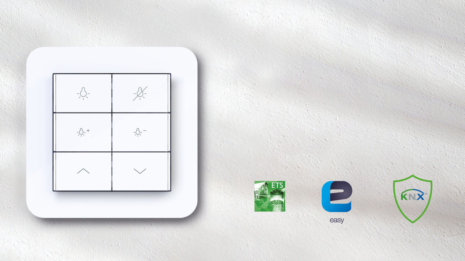 Das Bild zeigt ein modernes, weißes Bedienfeld mit sechs Tasten für die Steuerung von Licht und Jalousien. Rechts daneben sind die Logos von ETS, easy und KNX abgebildet.