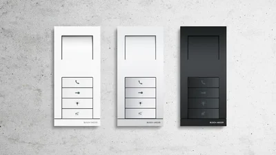 Das Bild zeigt die Busch-Welcome® Innenstation Audio in drei Farbvarianten.