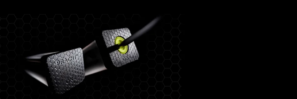 Feuchtraumleuchte von Pracht vor schwarzem Hintergrund.