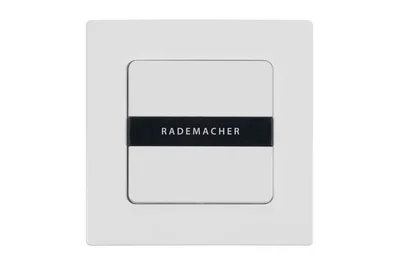 Rademacher Wandtaster in Weiß mit schwarzem Balken in der Mitte vor weißem Hintergrund.