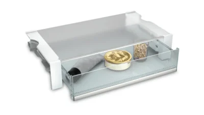 Einzelansicht Einschub für den Kühlschrank für empfindliche Lebensmittel.