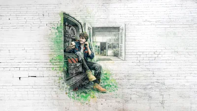 Das Bild zeigt eine auf eine weiße Backsteinwand gemalte Szene, in der ein Handwerker im geöff­neten Transporter sitzt, telefoniert und ein Bauteil in der Hand hält