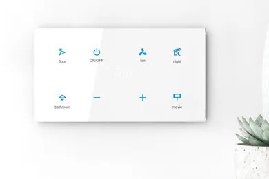 Das Bild zeigt einen weißen Busch-tacteo® Sensor.